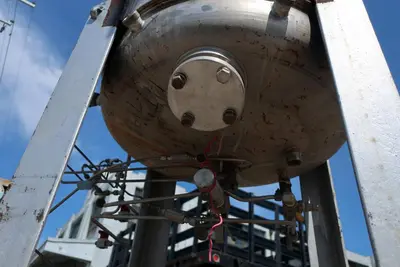 SPC8133  Reactor 500 liter capacity New Brunswick Scientific Co. bioreactor 40 psi internal, 35 psi jacket, stop center agitator, 304 SS