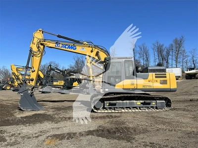 USED 2019 XCMG XE210U