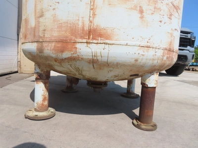 Pfaudler Stainless Steel Reactor, 200 gallon.