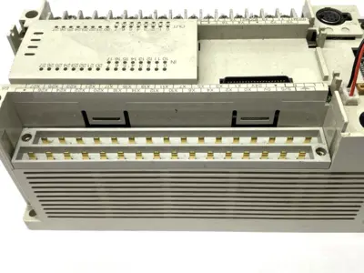 USED MITSUBISHI MELSEC DIGITAL INPUT OUTPUT MODULE MISSING COVERS