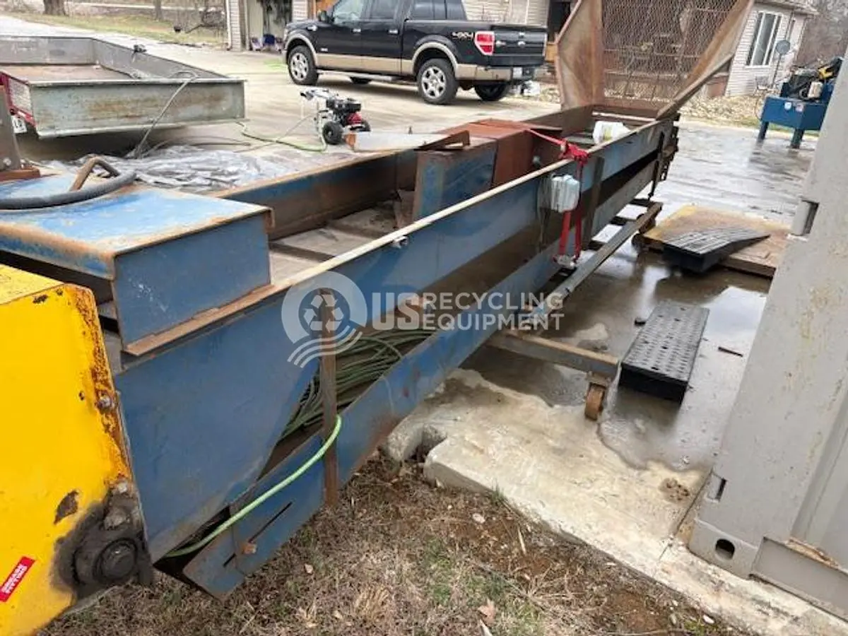 USED REM 17'L X 24"W CONVEYOR WITH MAGNETIC HEAD PULLEY