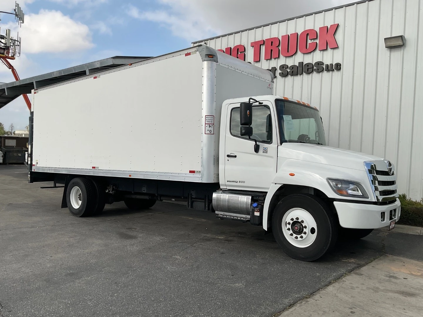 Used 2017 HINO 268 Box trucks California US | Big Truck & Equipment #1412175