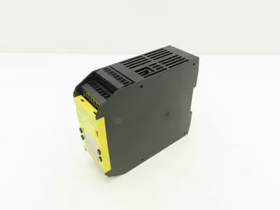 Banner SC26-2DE Non-Expandable Safety Controller Base Module 24VDC w/LCD Display
