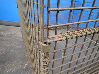 48" X 46" X 42" Collapsible Wire Basket