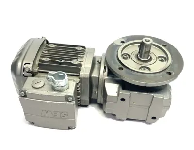 USED SEW-EURODRIVE RIGHT ANGLE GEARMOTOR, 35.1 GEAR RATIO, 3-PHASE