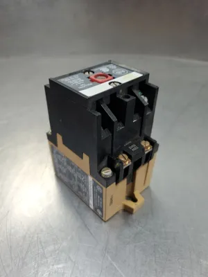ALLEN BRADLEY 700-P000A22 SER B AC CONTROL RELAY. 4D-31