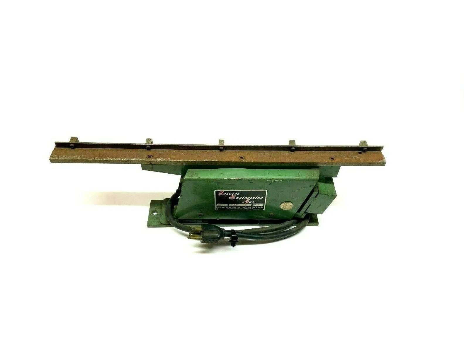 USED SERVICE ENGINEERING VIBRATORY INLINE FEEDER