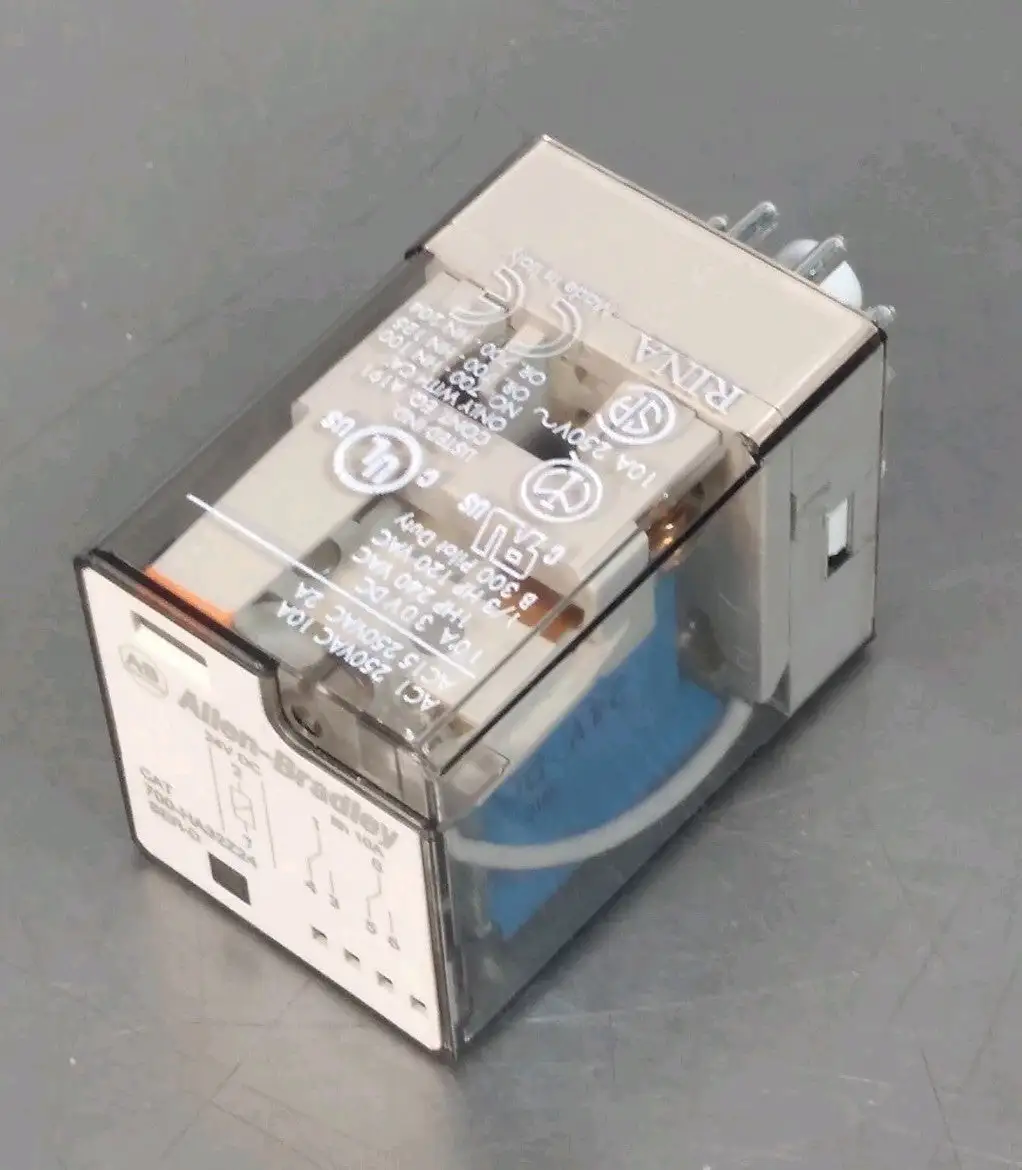Allen-Bradley 700-HA32Z24/D Relay Loc4C46
