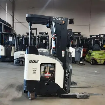 USED 2016 CROWN RR5725-45