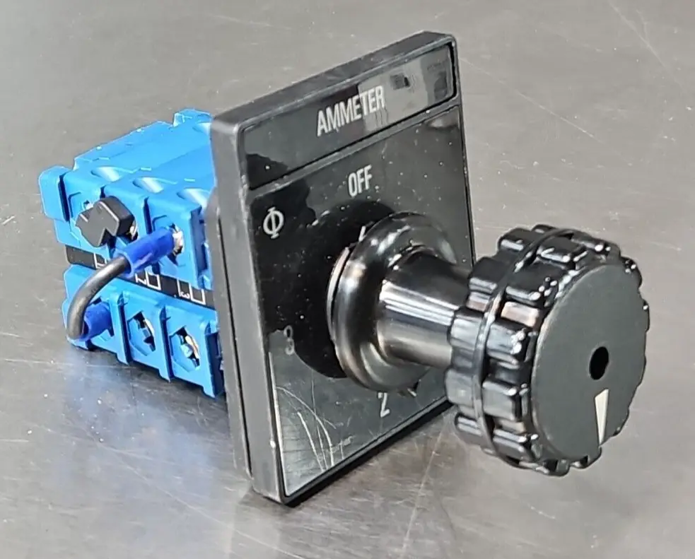 Kraus & Naimer CHR10 Ammeter Switch (BIN411)