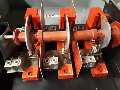 600V Electrical Disconnects & Switches