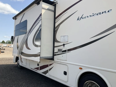 Used 2017 THOR MOTOR 31Z Campers, Caravans, Motorhomes Michigan US | Miedema Asset Management Group #1322363