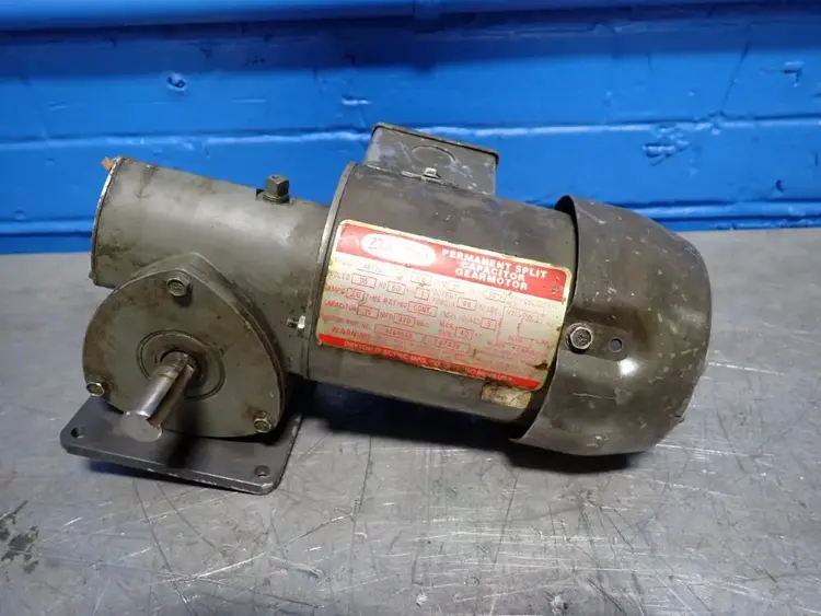 Used DAYTON 4Z722 Motors (misc) Ohio US | HGR 24 #941189
