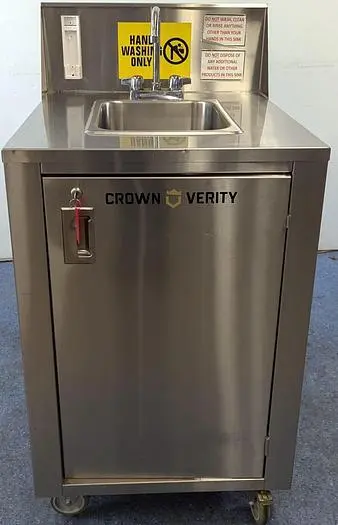 Used CROWN VERITY CVPHS-4 Sinks British Columbia CA | Surrey Food Equipment #434178