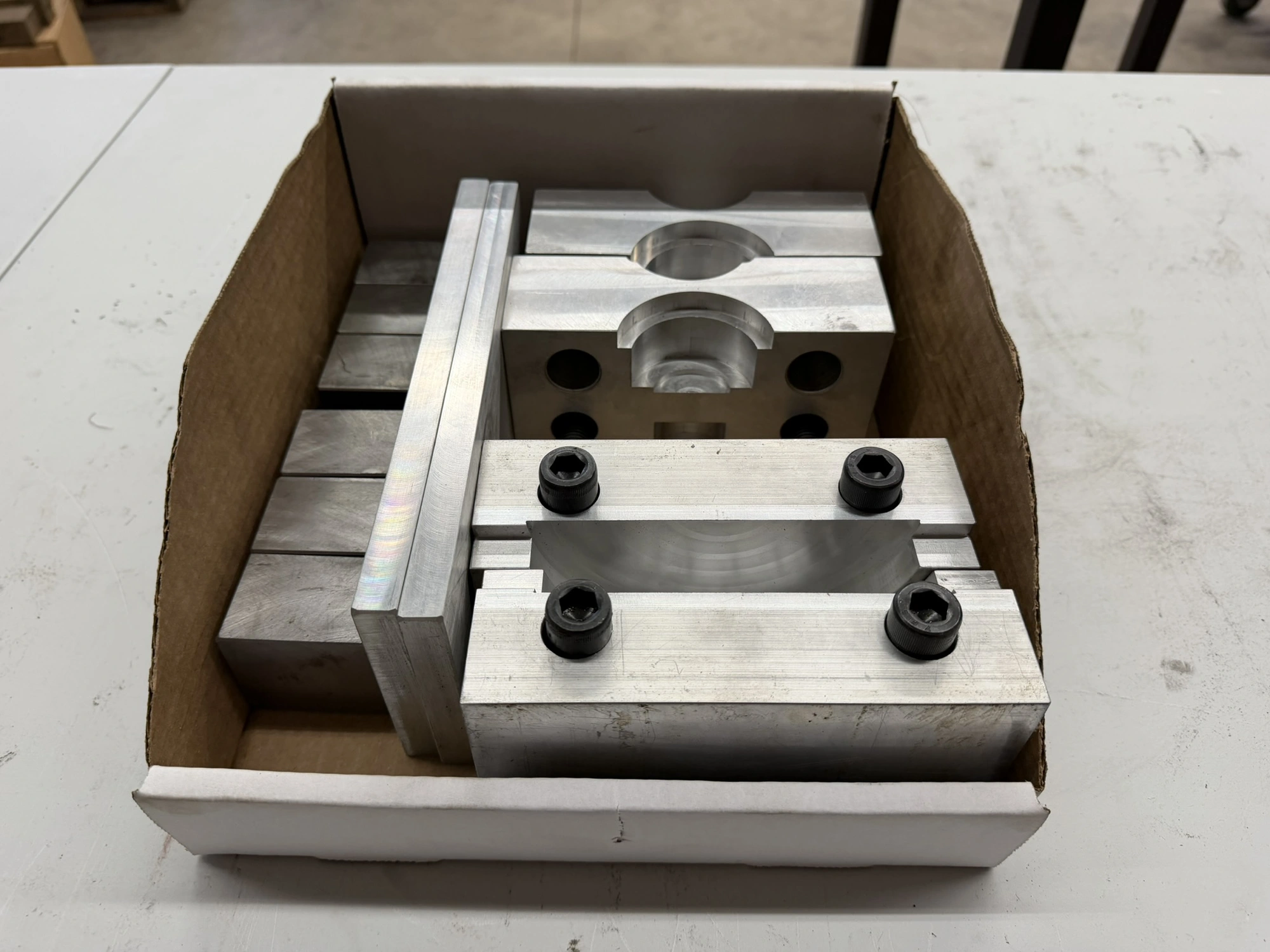 Used _UNKNOWN_ _UNKNOWN_ Workholding (Misc) Michigan US | Miedema Asset Management Group #1292389