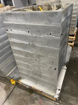 ABBOTT WORKHOLDING Aluminum Tombstone 22x22x40 Tower CNC Horizontal W/ Air tank