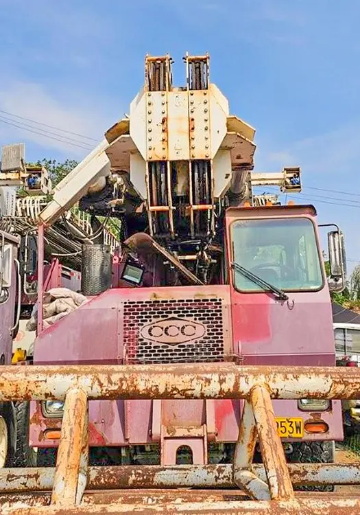 Used 2010 SCHRAMM T200XD DEEP WATER / OIL & GAS ENERGY DRILL RIG. Drill Rigs California US | East West Machinery & Drilling #1418097