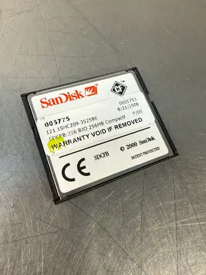 Sandisk SDCFB-256 256MB CompactFlash, 121-1SHCZ09-352586 (5.4.2)