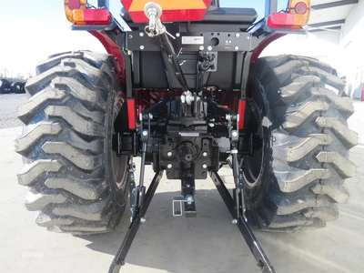 New | in-Stock 2024 CASE IH FARMALL 40A Sub-Compact & Compact Tractors Pennsylvania US | Zimmerman Farm Service #1410496