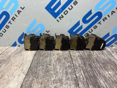 ALLEN BRADLEY 700-N400A1 SER C Electrical/PLC/Automation | ESS Industrial Equipment Sales (3)