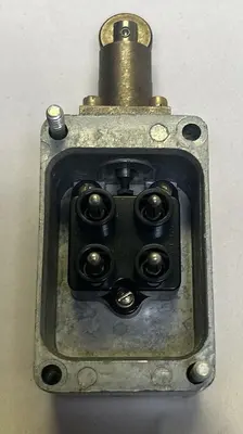 New | in-Stock HONEYWELL 205LS1 Miscellaneous Equipment (Electrical & Power) | Surplus Asset Holdings #1200140