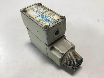 USED VICKERS DG4V-3-2A-M-W-B-40