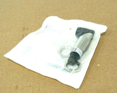NEW SICK VTE18-3F2440 PHOTOELECTRIC SENSOR VTE183F2440