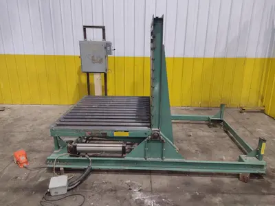 60" x 48" ROACH PNEUMATIC LIFT & TILT UPENDER / TABLE WITH ROLLER CONVEYOR : YOBRO #24710