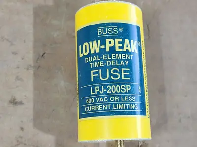 NEW BUSSMANN LPJ-200SP