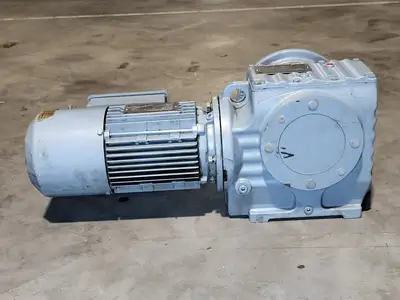USED SEW-EURODRIVE SF67DT80K6BMG05HF