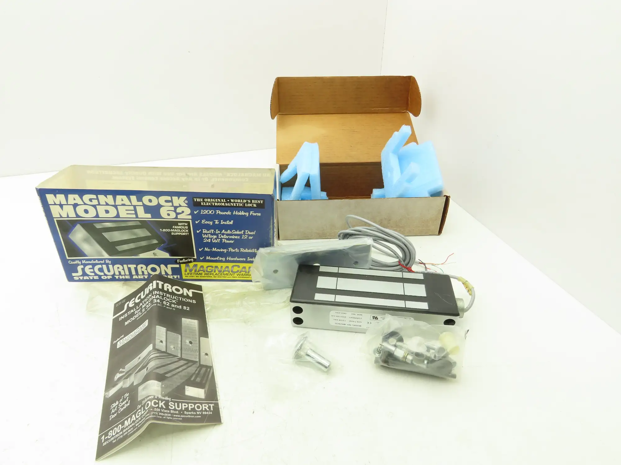 Securitron M62SCG Magnalock Electromagnetic Lock 12/24VDC 1200 lbs Holding Force