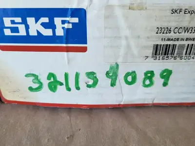 NEW SKF 23226 CC/W33