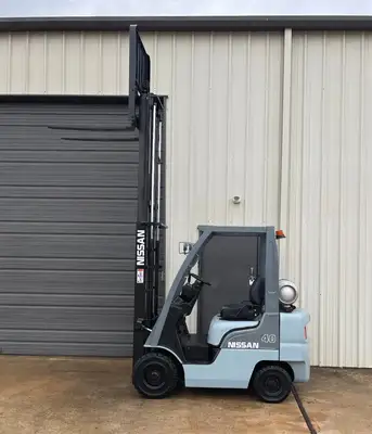 Used 2007 Nissan MP1F1A20LV Internal Combustion Forklifts: Pneumatic Tire New York US | United Lift #1446822