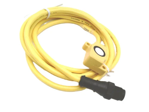 Banner Q13C2.0 59424 Q45UR Remote Sensor Head, Flat Pak [New]