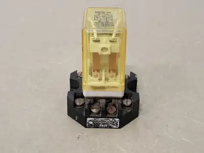 NEW IDEC RR2P-U