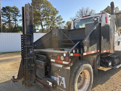 Used 2013 INTERNATIONAL WORKSTAR 7600 Cab Chassis trucks Tennessee US | Moore Equipment #1517292
