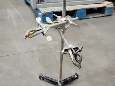 Laboratory Stand w/ Clamp Holder