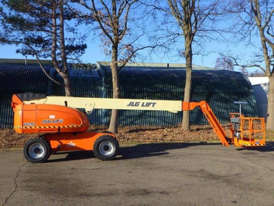 USED 2015 JLG 660SJ