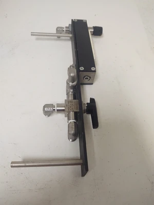 USED Dwyer FM-1000