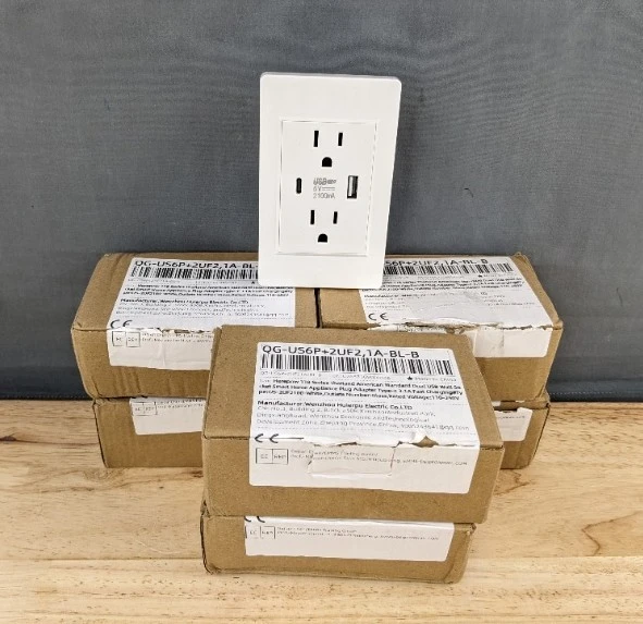 6 POWSAV USB Wall Outlets with USB Port - Brand New *A