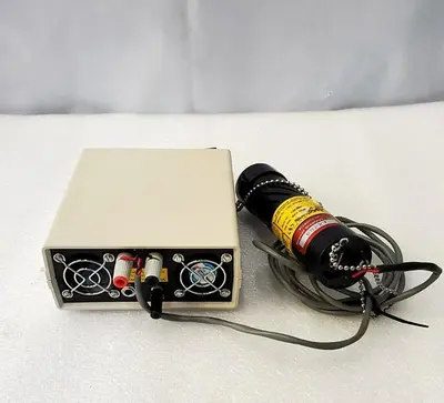 NEWPORT LASER DIODE CONTROL UNIT LIQS-12 WITH NEWPORT LASER LQC-375-08-E-00