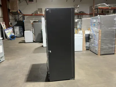Used FRIGIDAIRE FFUE2024ANG Freezers Michigan US | Miedema Asset Management Group #1320880