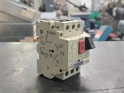 USED TELEMECANIQUE GV2-M08