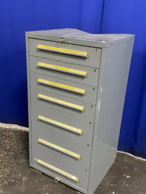 Used EQUIPTO _UNKNOWN_ Cabinets Ohio US | HGR 24 #1048140