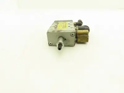 IR Ingersoll Rand Numatics 99064 Pneumatic Air Interlock Valve 1/4" NPT