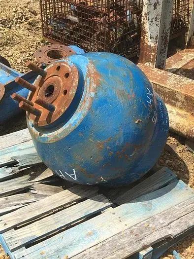 Used SUMLAR F-176S PULSATION DAMPENER Pump & Valve Parts Pennsylvania US | East West Machinery & Drilling #1415964