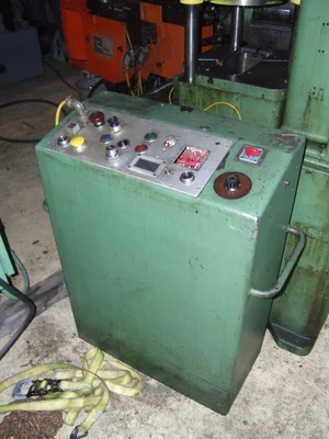 USED 1973 BRUDERER BSTA 30