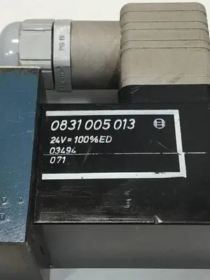 USED BOSCH 0 810 090 133