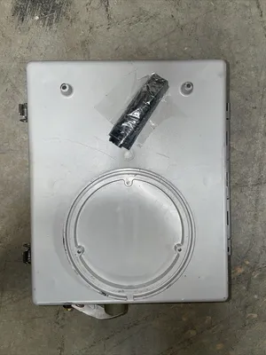 New Cooper Power Systems CBC-8000 Capacitor Bank Control @1A