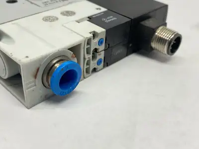 QVEM-10-L-B-QO-CE-N-LK | Festo  Vacuum Generator 539074 - For parts or not working